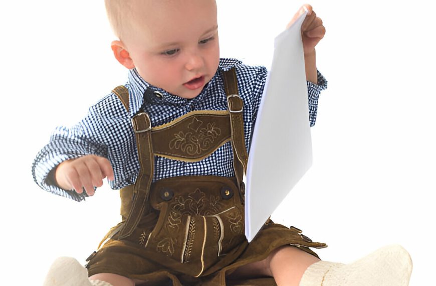 How to Create  Memorable Moments with Infant Lederhosen Outfit?