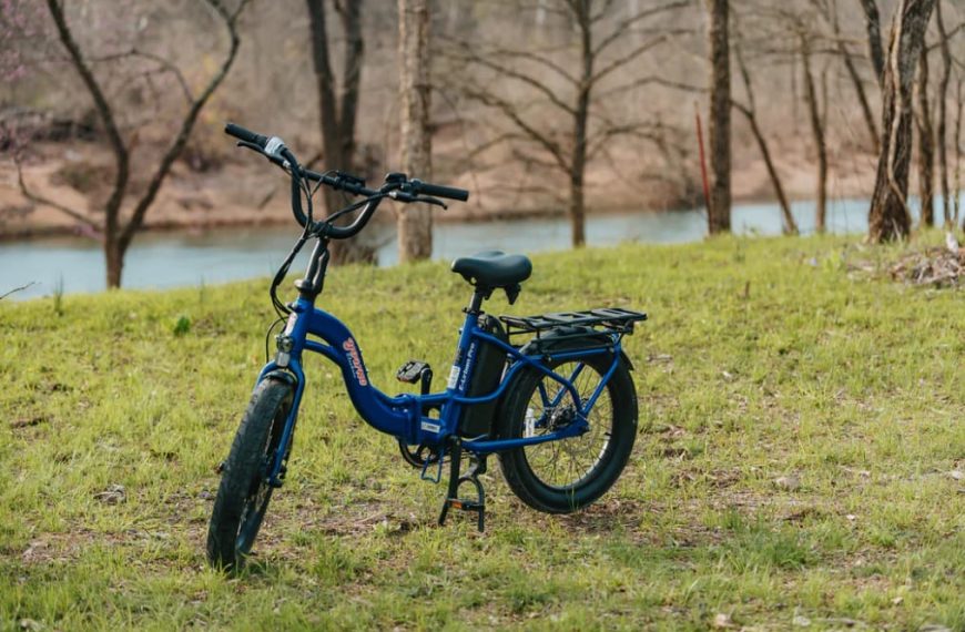 how to attach hitch bike rack