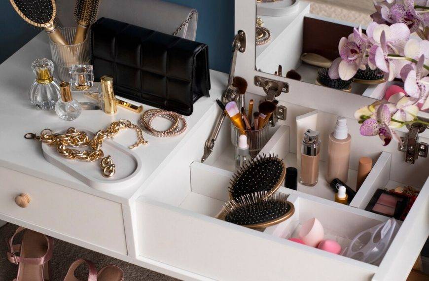 Designing a Functional and Elegant Makeup Vanity