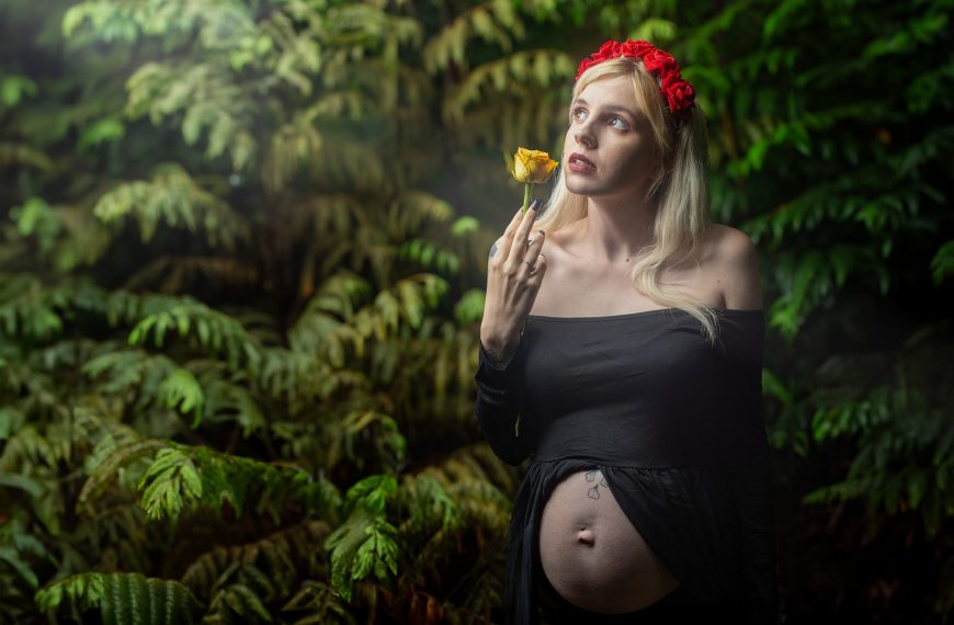 Embracing Motherhood: The Elegance and Empowerment of Maternity Boudoir Photography