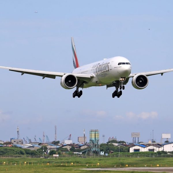 An Inside Look at How Commercial Planes are Prepared to Fly