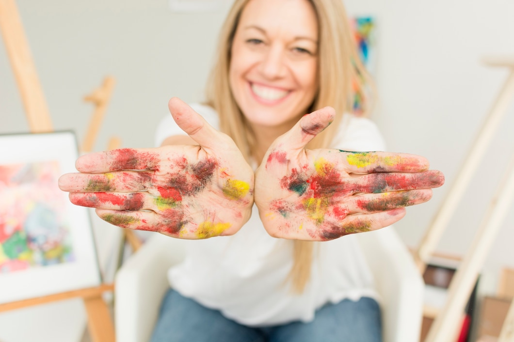 Painting and well-being: How art improves your mental health