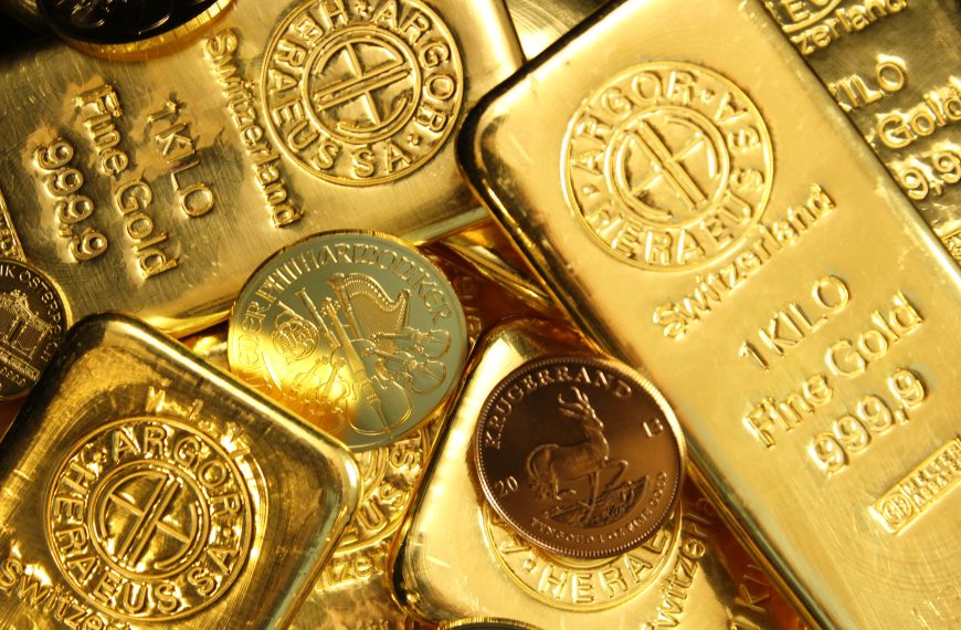 The Advantages of Using Your Local Coin Shop for Coin Trading